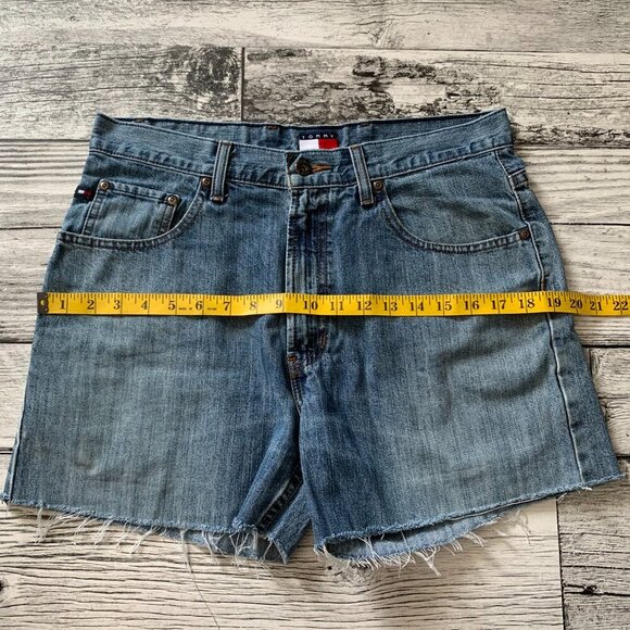 Vintage Y2K Tommy Hilfiger Flag Patch Denim Cutoff Freedom Jean Shorts - Picture 10 of 13